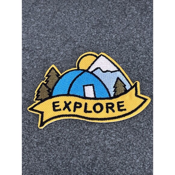 6 Assorted Adventure Hiking Camping Explore Outdoors Iron-On Embroidered Patches - Picture 4 of 13